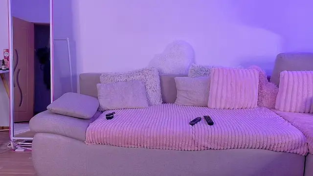 PatriciaSpice online show from June 3, 4:46 am