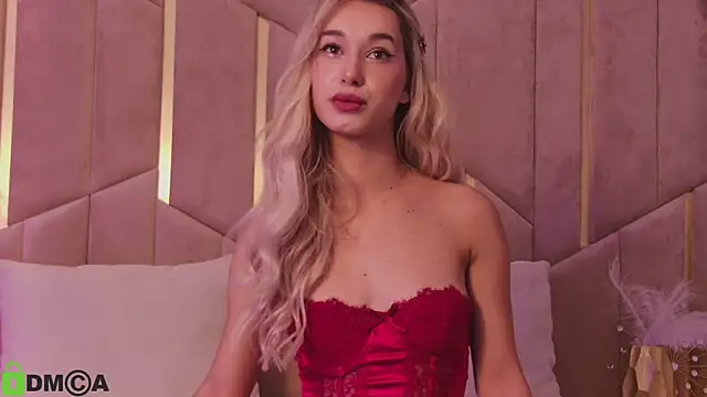 MaeveDream online show from November 16, 7:29 pm