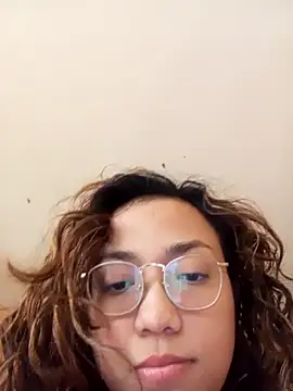 criscrispdv online show from February 24, 10:10 pm