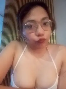 criscrispdv online show from February 26, 11:38 pm