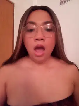 criscrispdv online show from April 8, 11:28 pm