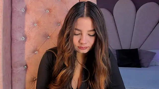Snapshot of ValeriaOrtega chatting on July 17, 11:40 am ValeriaOrtega online show from July 17, 11:40 am