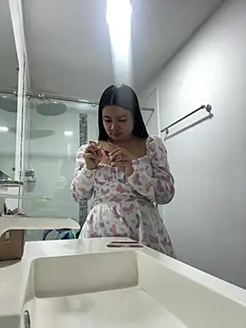 ValeriaOrtega online show from February 14, 10:15 am