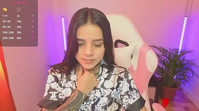Snapshot of Nicole_Foxx_ chatting on May 19, 3:41 pm Nicole Foxx online show from May 19, 3:41 pm