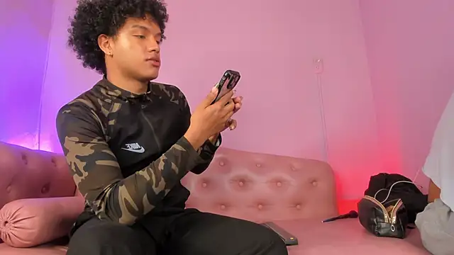 DanteAndKyle online show from November 26, 11:16 pm