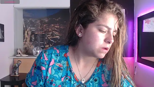 Kitten Cam online show from October 28, 2:12 am