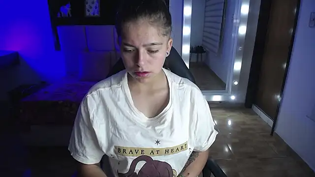 Kitten Cam online show from February 22, 1:13 pm