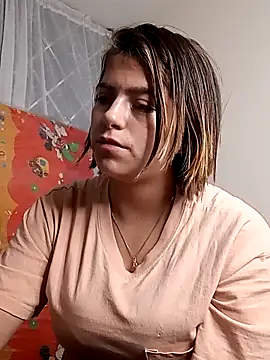 Kitten Cam online show from April 20, 2:36 am