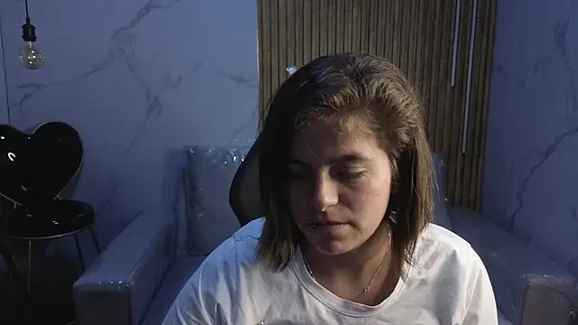 Snapshot of Kitten_Cam chatting on July 20, 3:47 am Kitten Cam online show from July 20, 3:47 am