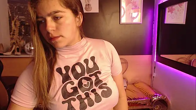 Kitten Cam online show from September 24, 2:51 am