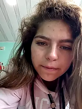 Kitten Cam online show from November 17, 3:27 pm