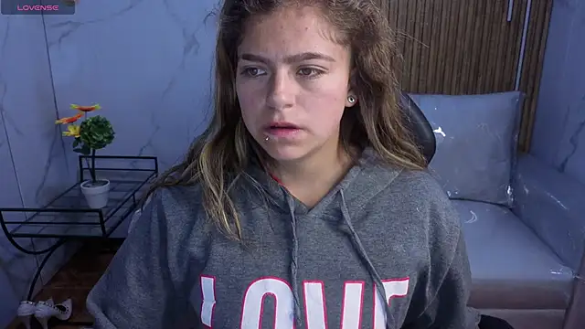 Kitten Cam online show from February 7, 12:13 pm