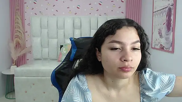 Snapshot of shalon_diaz_s chatting on October 3, 1:12 pm shalon diaz s online show from October 3, 1:12 pm