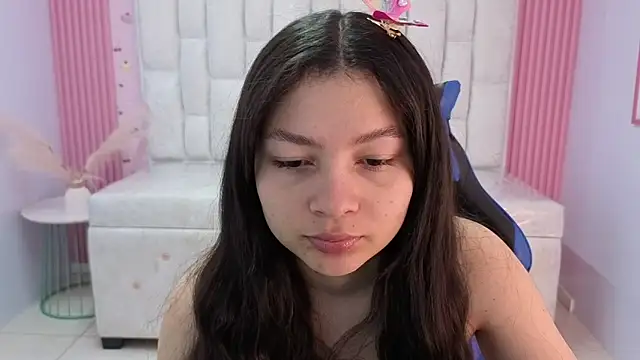 shalon diaz s online show from February 2, 1:10 pm