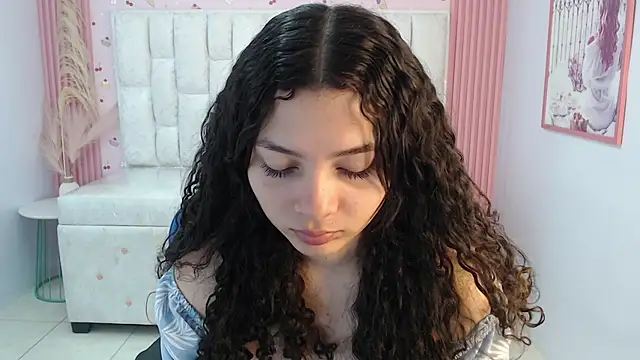 Snapshot of shalon_diaz_s chatting on September 28, 1:07 pm shalon diaz s online show from September 28, 1:07 pm
