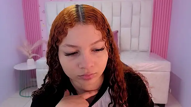 shalon diaz s online show from April 11, 1:04 pm