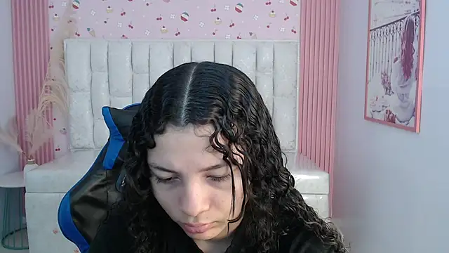 shalon diaz s online show from October 30, 1:09 pm