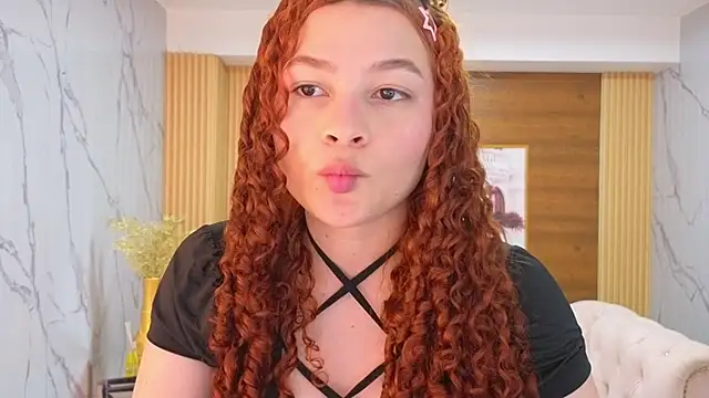 shalon diaz s online show from June 19, 3:23 am