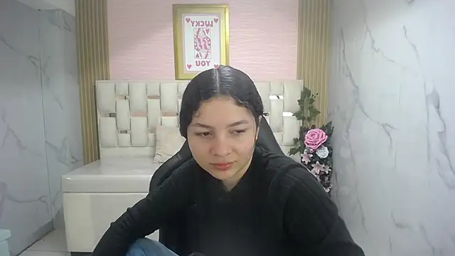 shalon diaz s online show from January 10, 8:04 pm