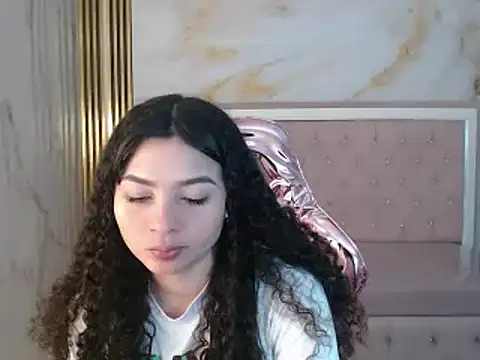 Snapshot of shalon_diaz_s chatting on March 5, 1:06 pm shalon diaz s online show from March 5, 1:06 pm