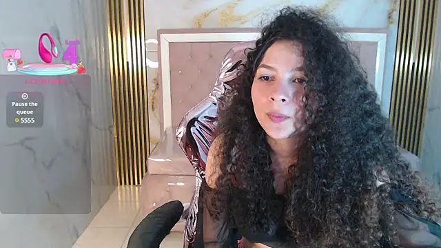 Snapshot of shalon_diaz_s chatting on March 15, 4:21 pm shalon diaz s online show from March 15, 4:21 pm