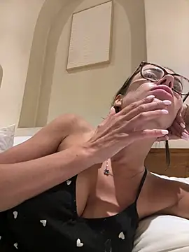 SexySophiaax online show from March 11, 2:00 pm