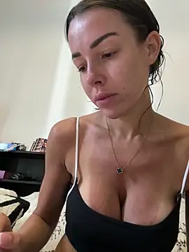 SexySophiaax online show from April 5, 10:44 am