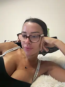 SexySophiaax online show from May 6, 5:33 am