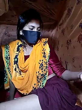 Hot couple 1 online show from February 24, 5:03 pm