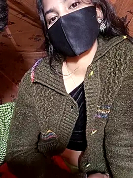 Hot couple 1 online show from January 7, 4:56 pm