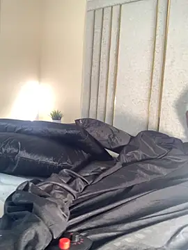 Liincostelloo online show from December 3, 7:46 pm