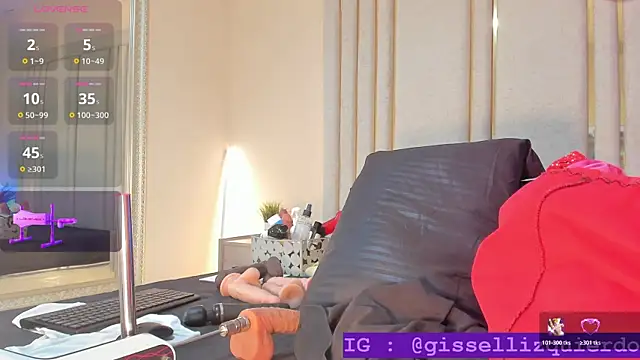 Liincostelloo online show from November 7, 7:51 pm