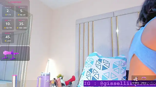 Liincostelloo online show from October 31, 12:46 pm