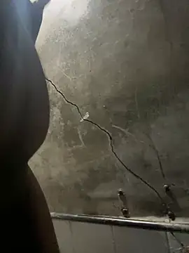 Snapshot of hireom55 chatting on January 23, 6:45 pm hireom55 online show from January 23, 6:45 pm