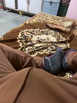 Snapshot of hireom55 chatting on November 15, 7:07 pm hireom55 online show from November 15, 7:07 pm