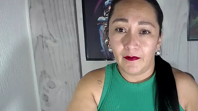 JULIANAWET69 online show from October 16, 1:03 am