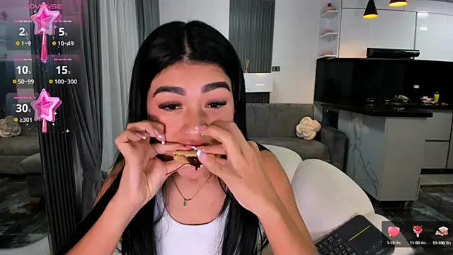 1lubonnie online show from October 18, 12:12 am