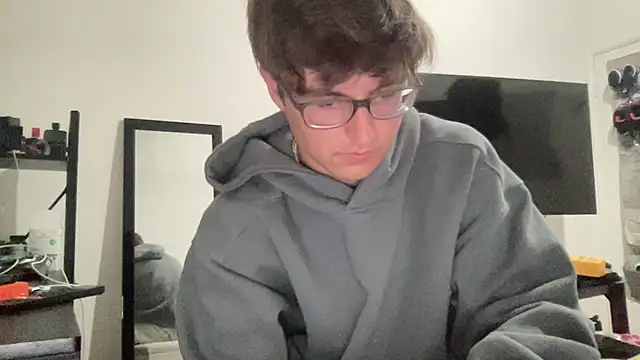 ryan 28747 online show from May 18, 2:55 am