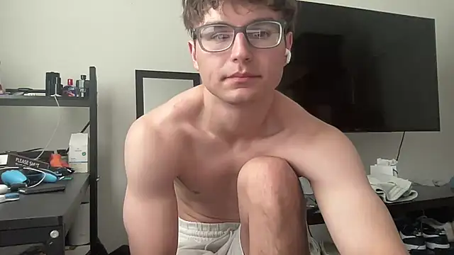 ryan 28747 online show from April 20, 7:04 pm
