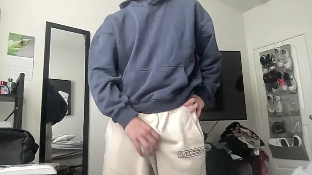 ryan 28747 online show from November 4, 7:39 pm