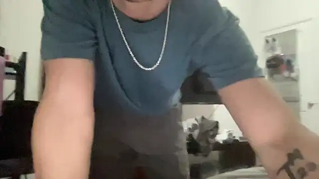 Snapshot of ryan_28747 chatting on October 11, 6:14 am ryan 28747 online show from October 11, 6:14 am