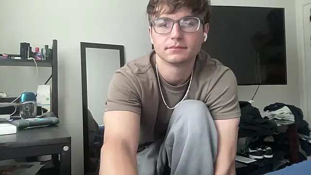 ryan 28747 online show from May 4, 12:47 am