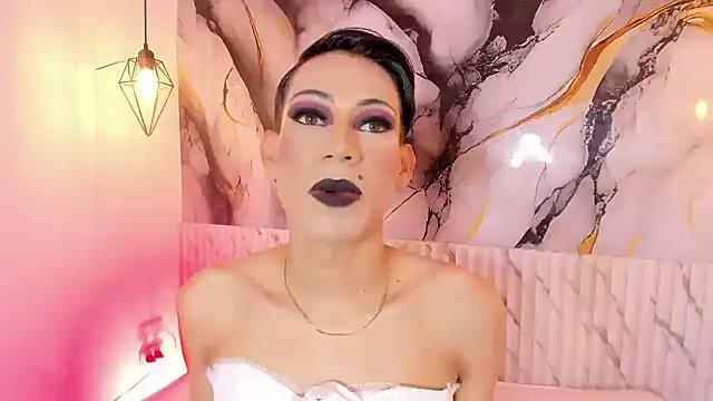 JackeOwens online show from October 31, 12:02 pm