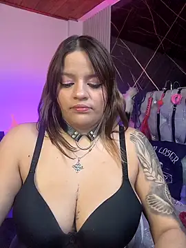 victoria  floyd online show from February 14, 12:38 pm