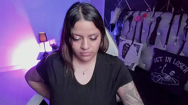 victoria  floyd online show from April 9, 1:07 am