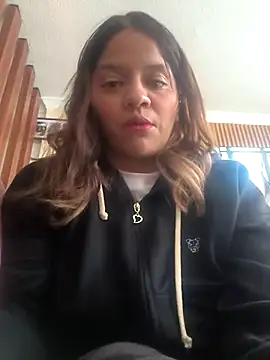 Snapshot of victoria__floyd chatting on May 6, 8:57 pm victoria floyd online show from May 6, 8:57 pm