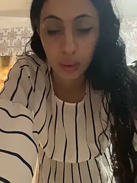 majdolin78 online show from October 30, 12:47 pm