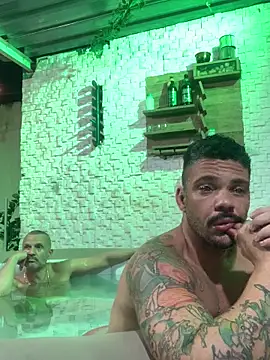 grossocalibre20 online show from March 29, 3:19 am