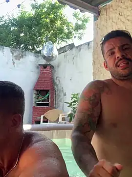 grossocalibre20 online show from March 15, 6:48 pm