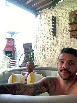 grossocalibre20 online show from April 13, 5:50 pm